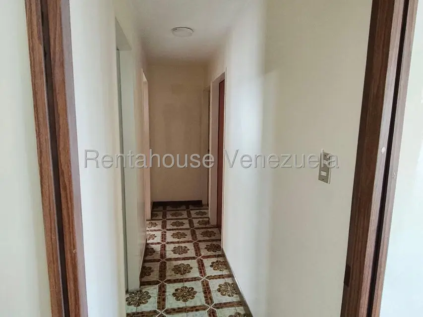 Apartamento (1 Nivel) en Alquiler en El Marques, Distrito Metropolitano - 20