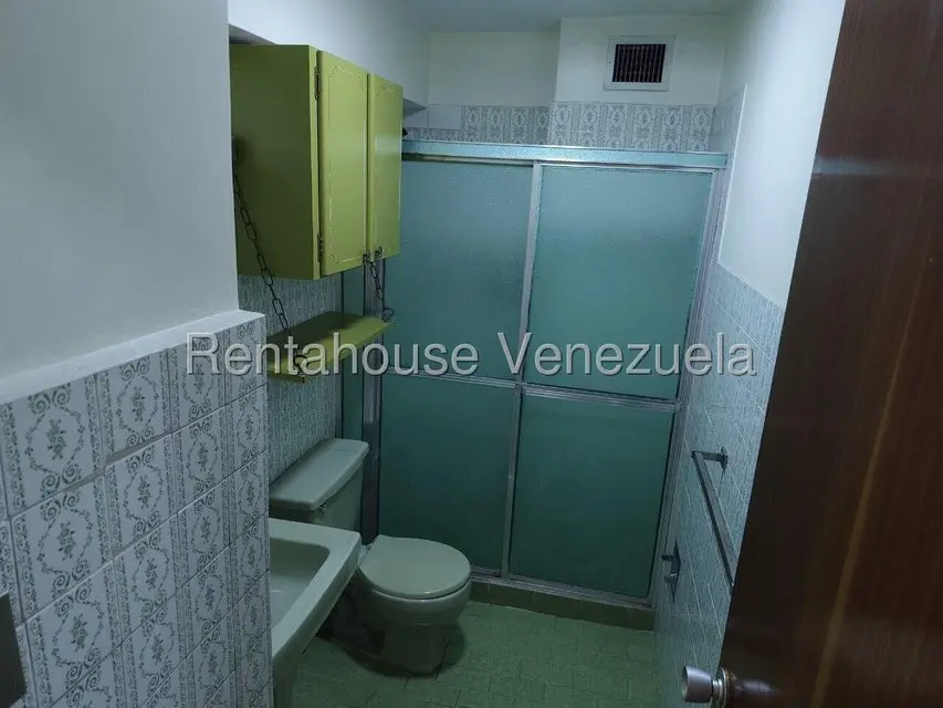 Apartamento (1 Nivel) en Alquiler en El Marques, Distrito Metropolitano - 29