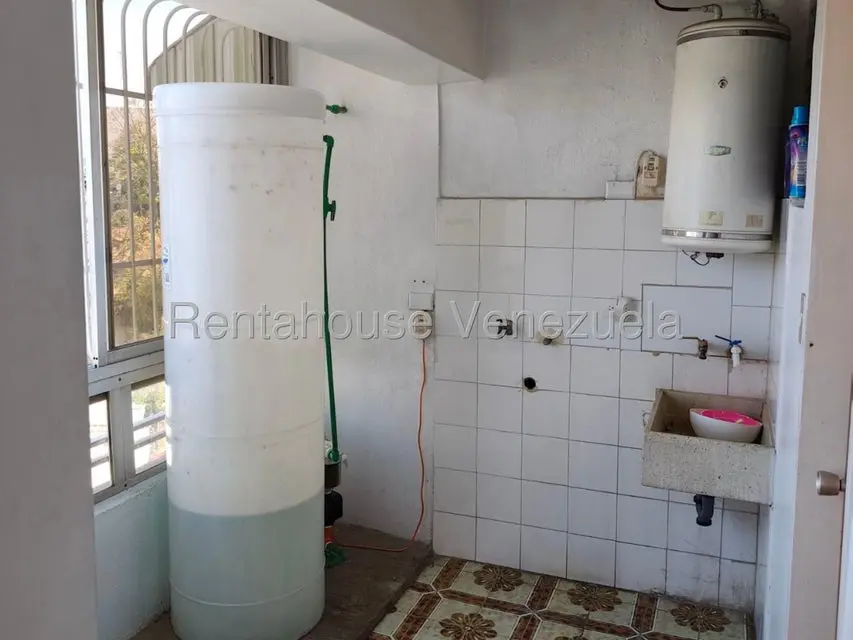 Apartamento (1 Nivel) en Alquiler en El Marques, Distrito Metropolitano - 30