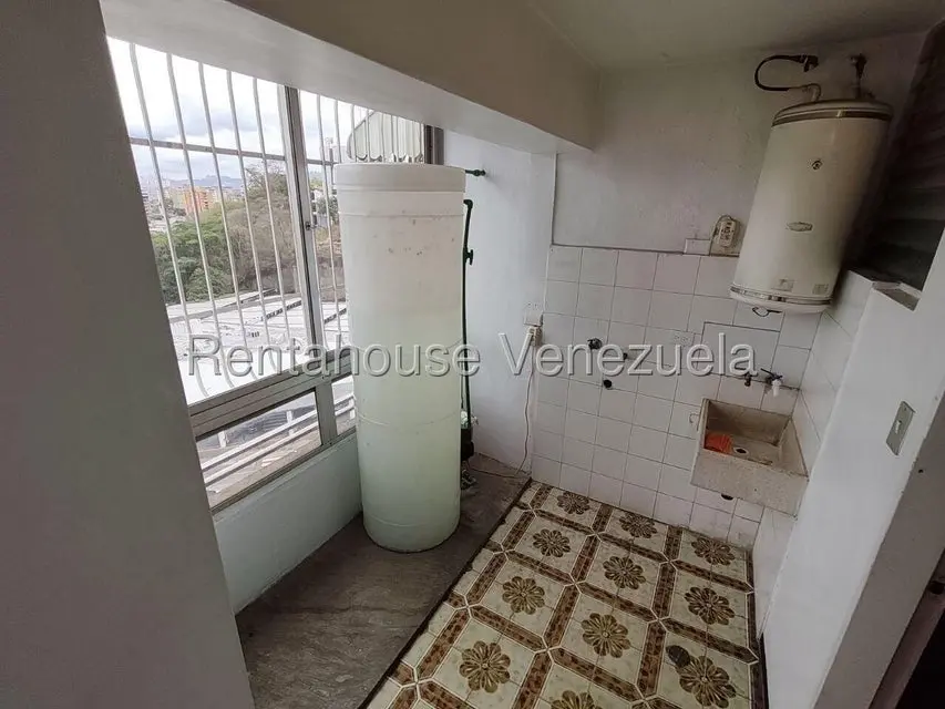 Apartamento (1 Nivel) en Alquiler en El Marques, Distrito Metropolitano - 31