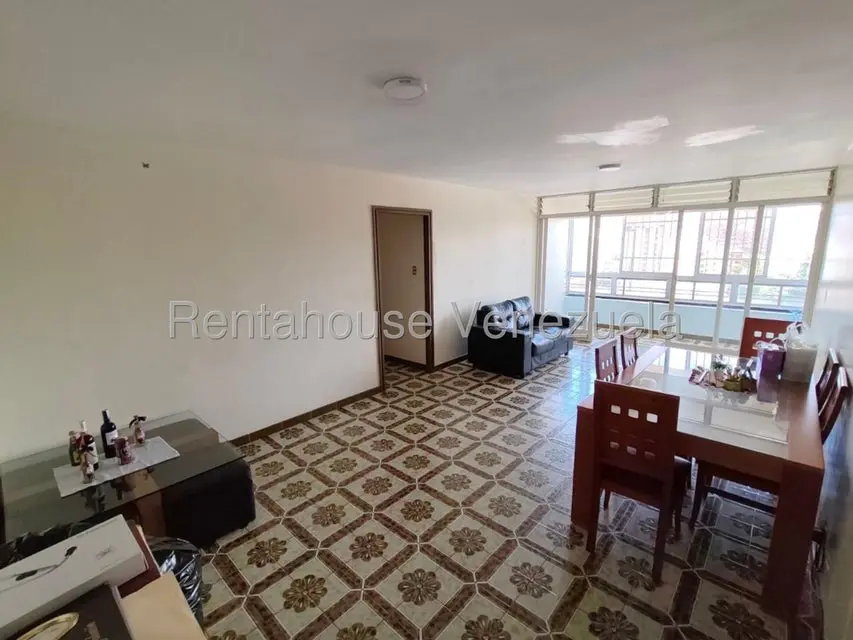 Apartamento (1 Nivel) en Alquiler en El Marques, Distrito Metropolitano - 8