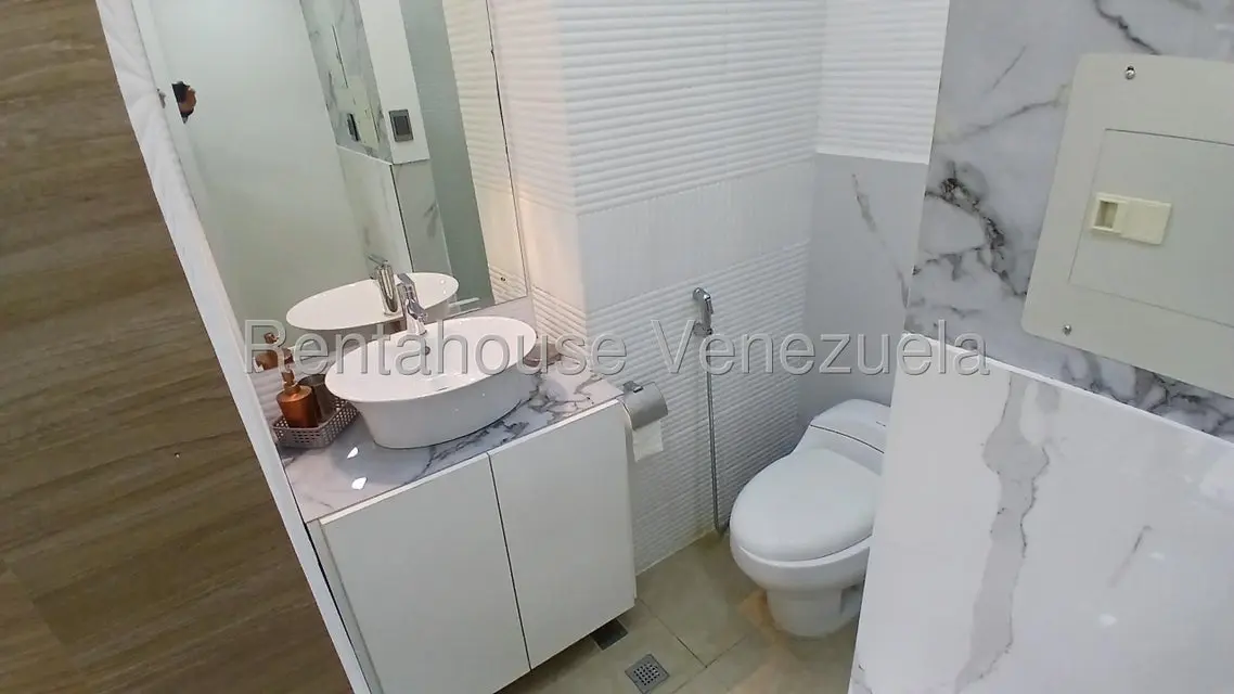 Apartamento (1 Nivel) en Venta en La Tahona, Distrito Metropolitano - 31