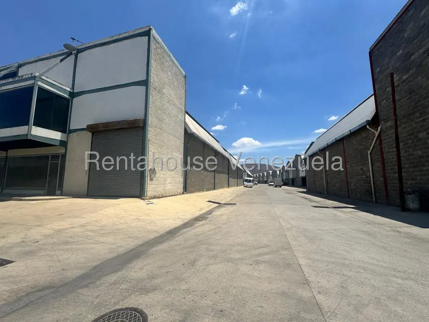 Comercial (Galpon - Deposito) en Venta en Zona Industrial 2, Lara - 15
