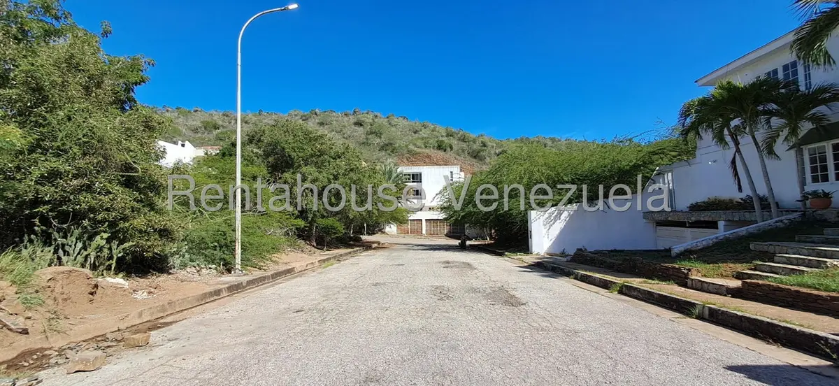 Terreno (Residencial) en Venta en Pampatar, Nueva Esparta - 3