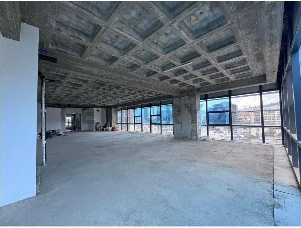 Oficina disponible en venta o alquiler — 9