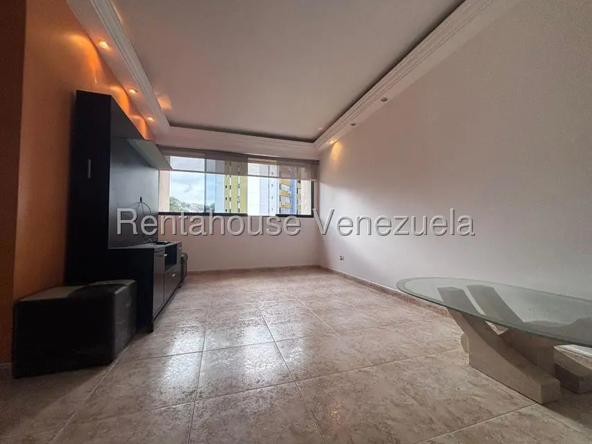 Apartamento (1 Nivel) en Venta en Lomas del Avila, Distrito Metropolitano - 2