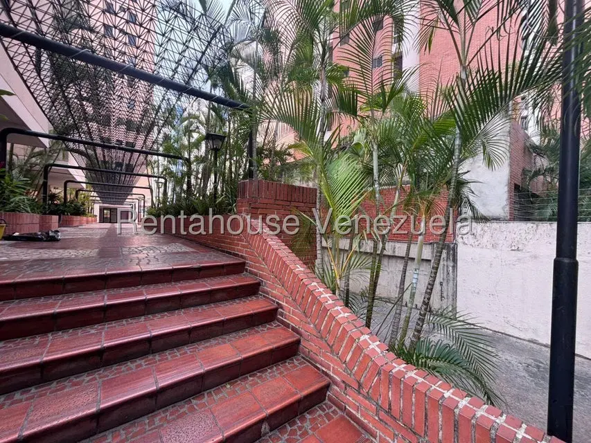 Apartamento (1 Nivel) en Venta en Lomas del Avila, Distrito Metropolitano - 26