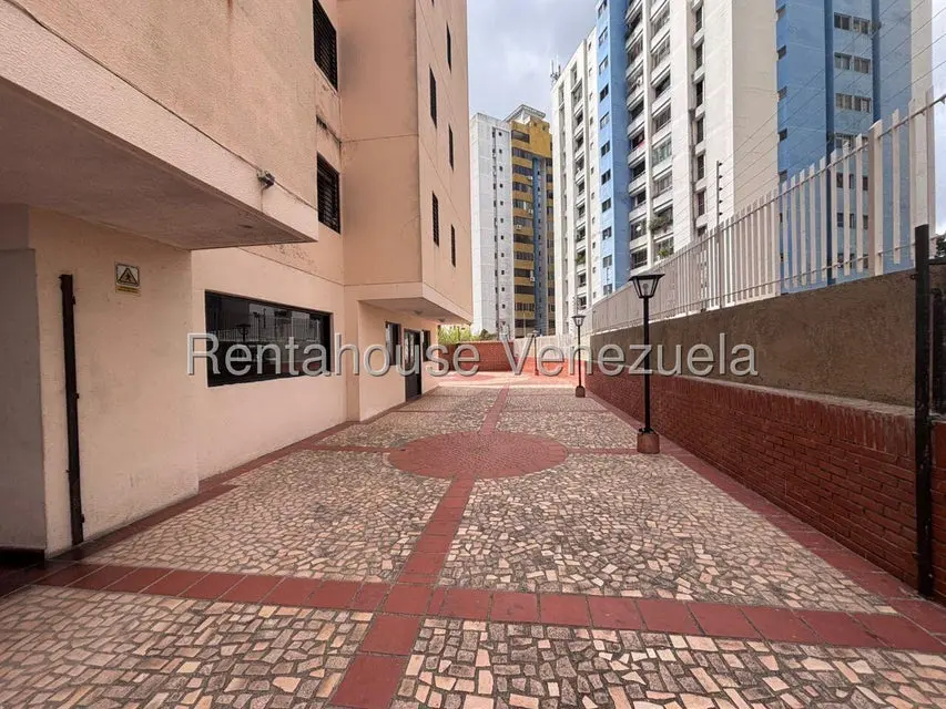Apartamento (1 Nivel) en Venta en Lomas del Avila, Distrito Metropolitano - 28