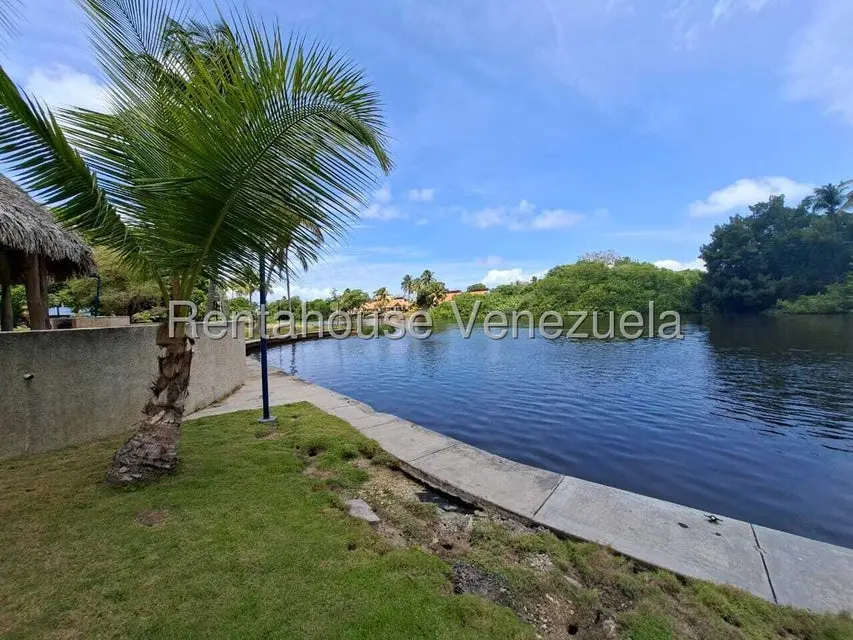 Apartamento (1 Nivel) en Venta en Los Canales de Rio Chico, Miranda - 25