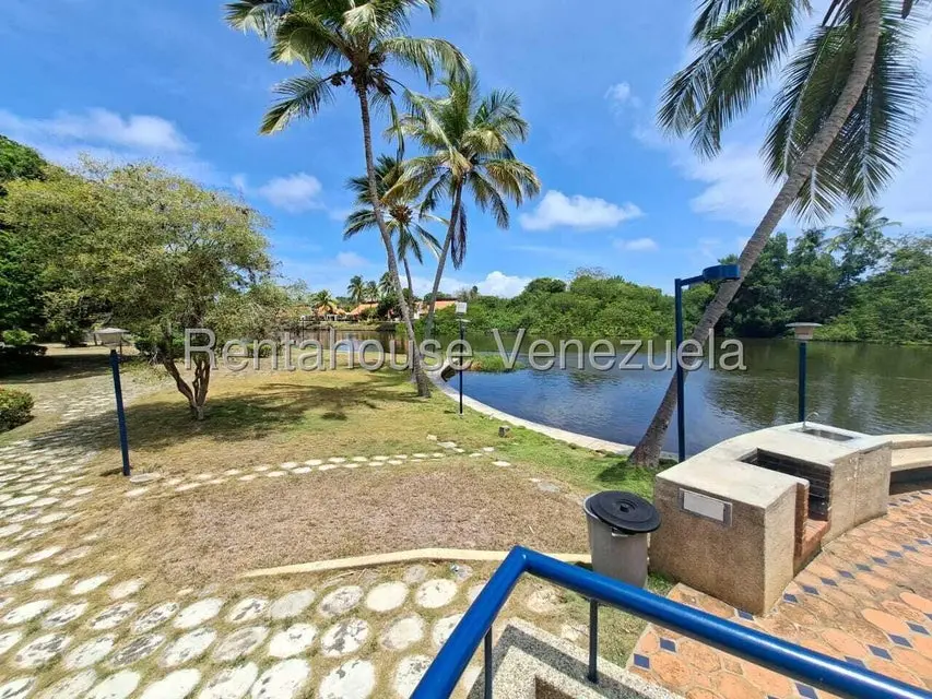 Apartamento (1 Nivel) en Venta en Los Canales de Rio Chico, Miranda - 27