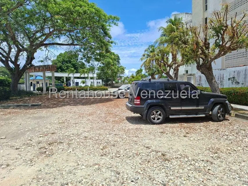 Apartamento (1 Nivel) en Venta en Los Canales de Rio Chico, Miranda - 28