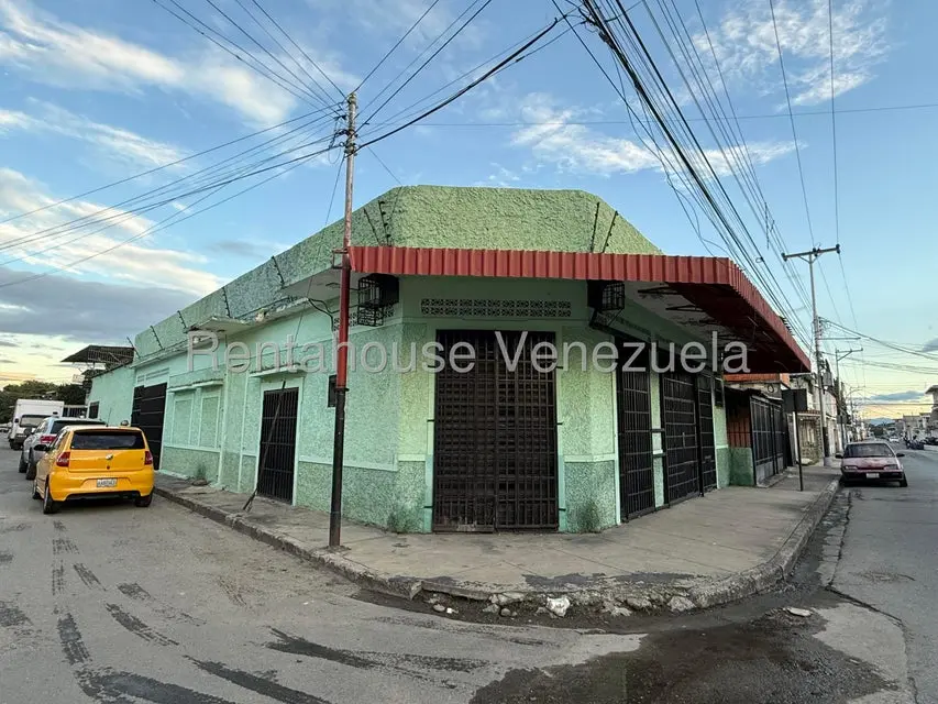 Comercial (Galpon - Deposito) en Venta en La Coromoto, Aragua - 2