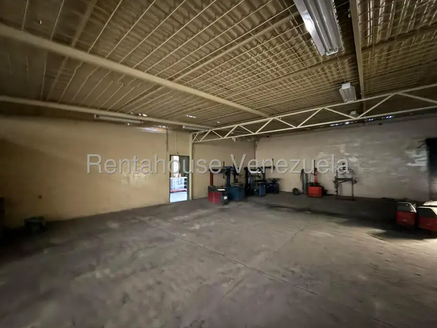Comercial (Galpon - Deposito) en Venta en La Coromoto, Aragua - 24