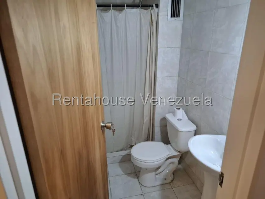 Apartamento (1 Nivel) en Alquiler en La Vaquera, Miranda - 16