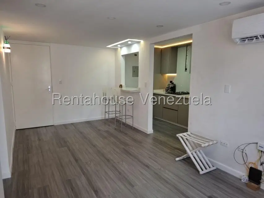Apartamento (1 Nivel) en Alquiler en La Vaquera, Miranda - 4
