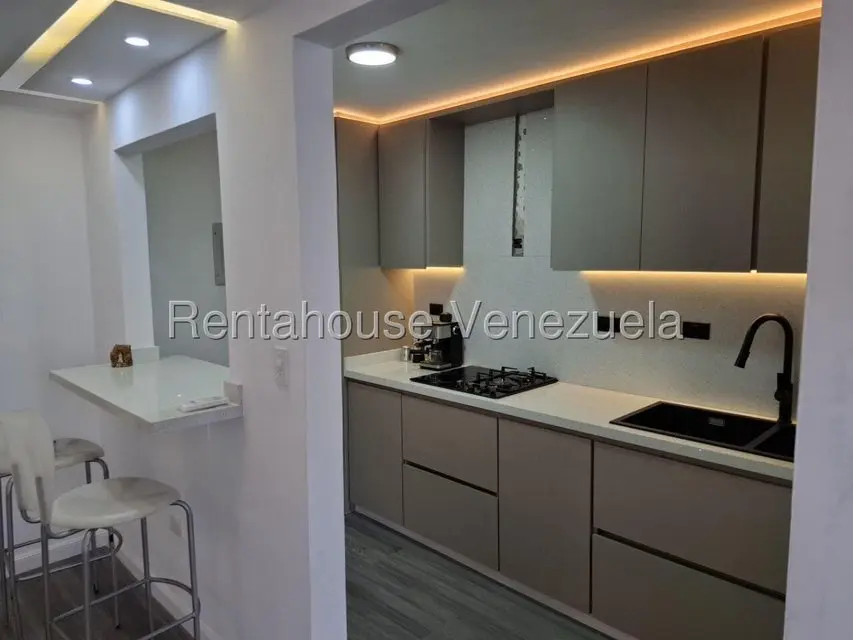 Apartamento (1 Nivel) en Alquiler en La Vaquera, Miranda - 5