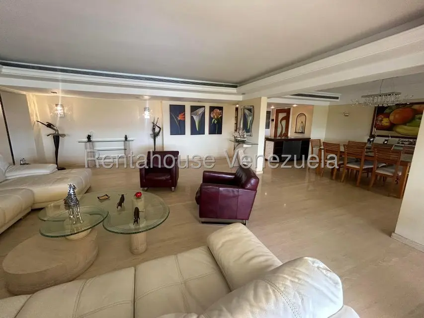 Apartamento (1 Nivel) en Alquiler en Altamira, Distrito Metropolitano - 13