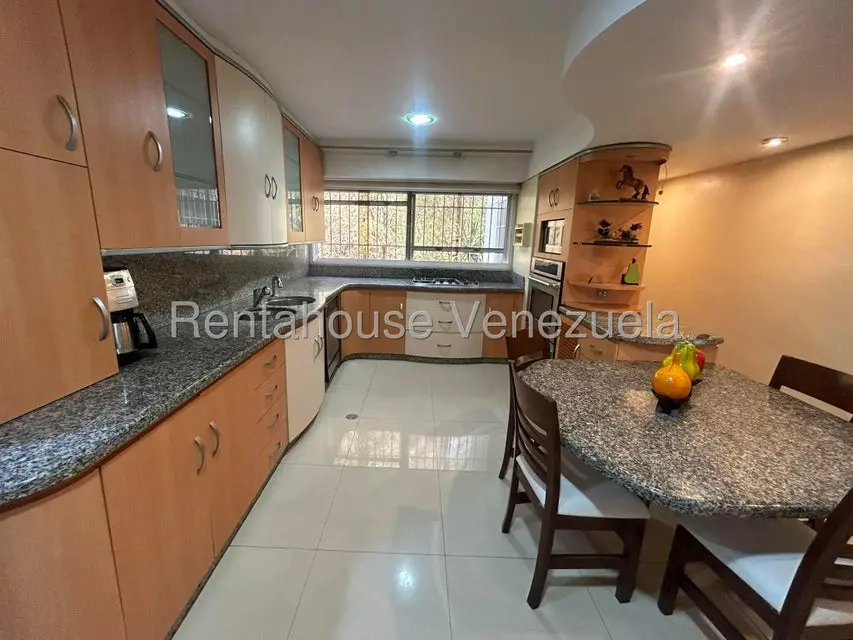 Apartamento (1 Nivel) en Alquiler en Altamira, Distrito Metropolitano - 15