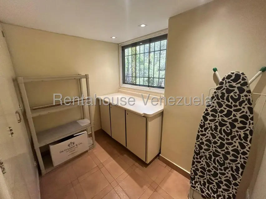 Apartamento (1 Nivel) en Alquiler en Altamira, Distrito Metropolitano - 21