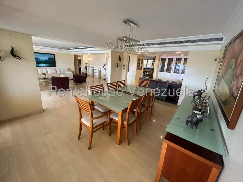 Apartamento (1 Nivel) en Alquiler en Altamira, Distrito Metropolitano - 8