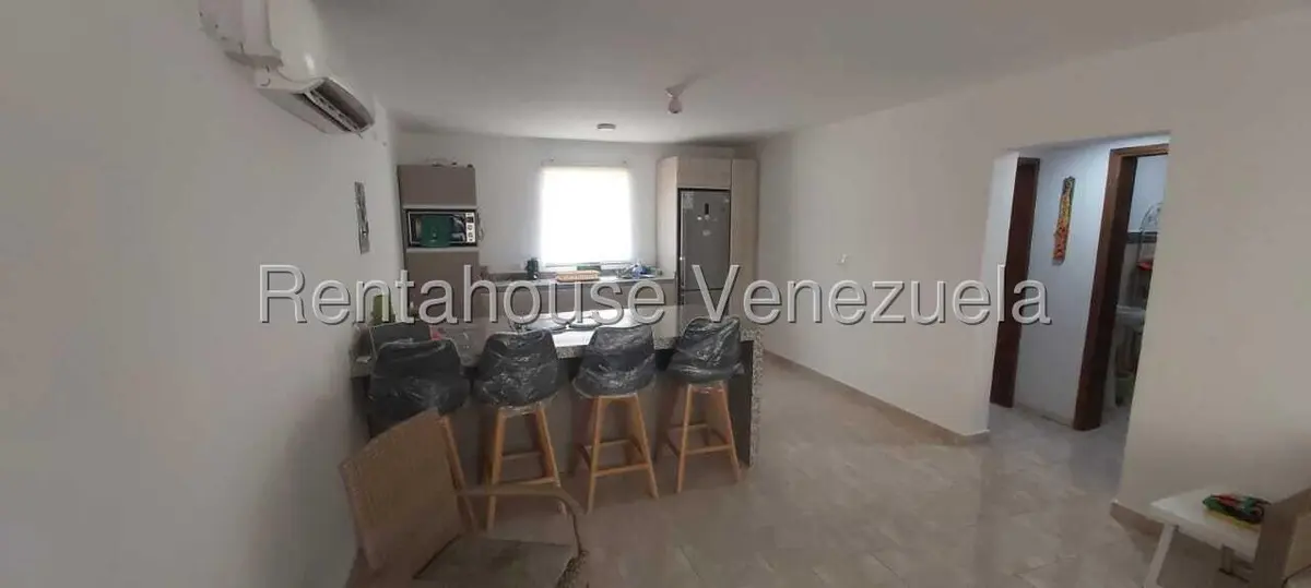 Apartamento (1 Nivel) en Venta en Paraguachi, Nueva Esparta - 15