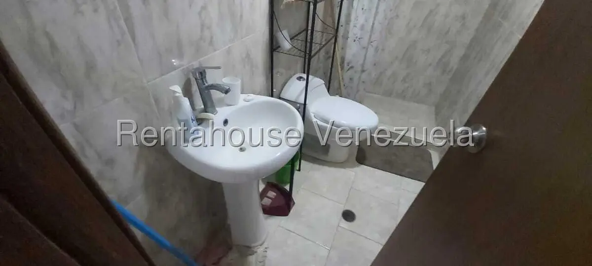 Apartamento (1 Nivel) en Venta en Paraguachi, Nueva Esparta - 3