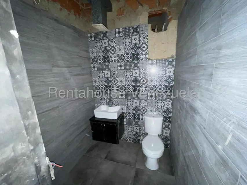 Comercial (Local Comercial) en Venta en San Bernardino, Distrito Metropolitano - 16