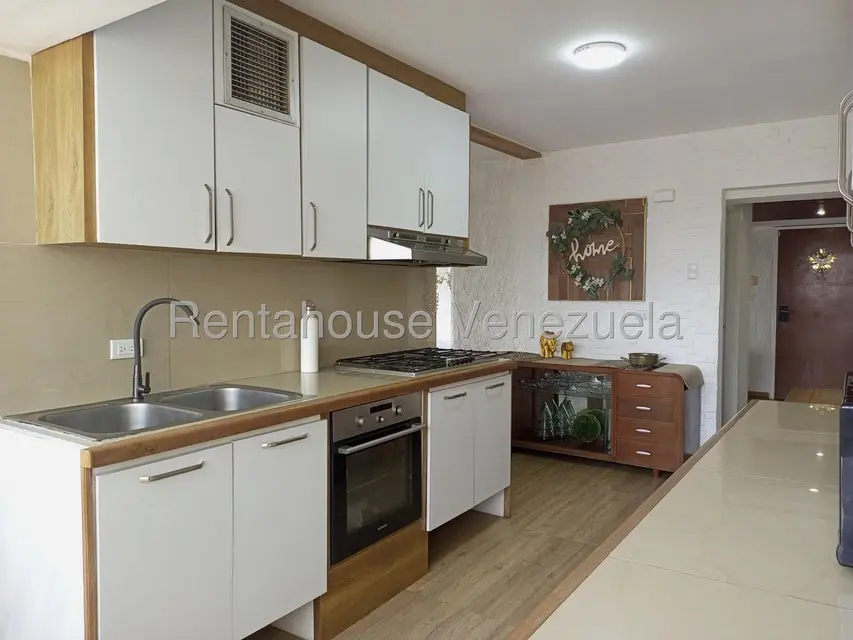 Apartamento (1 Nivel) en Venta en La Lago, Zulia - 31