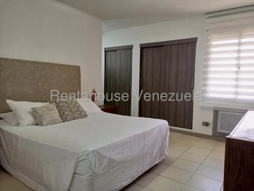 Apartamento (1 Nivel) en Venta en La Lago, Zulia - 40