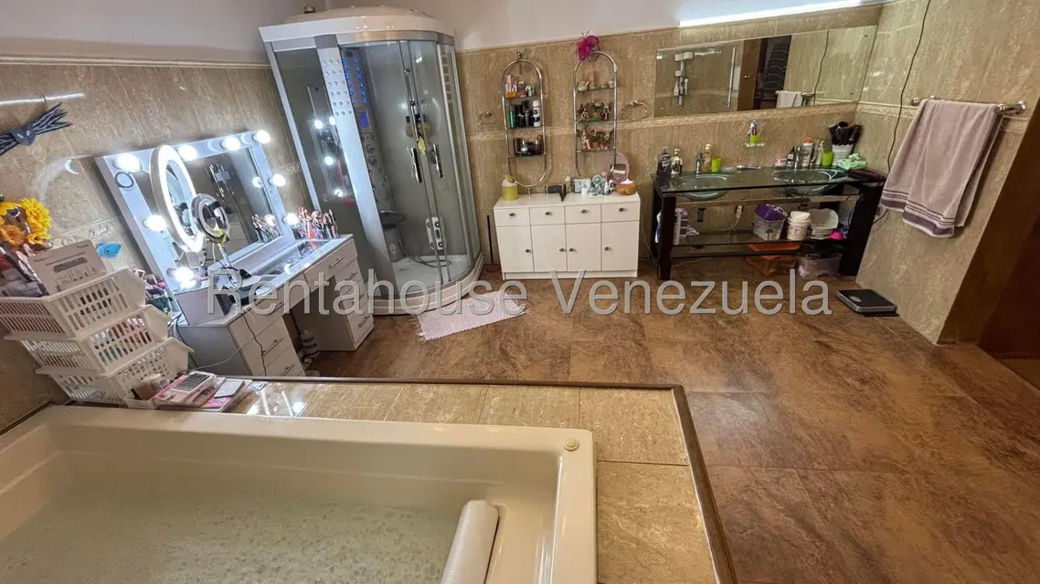 Casa (1 Nivel) en Venta en Sebucan, Distrito Metropolitano - 55