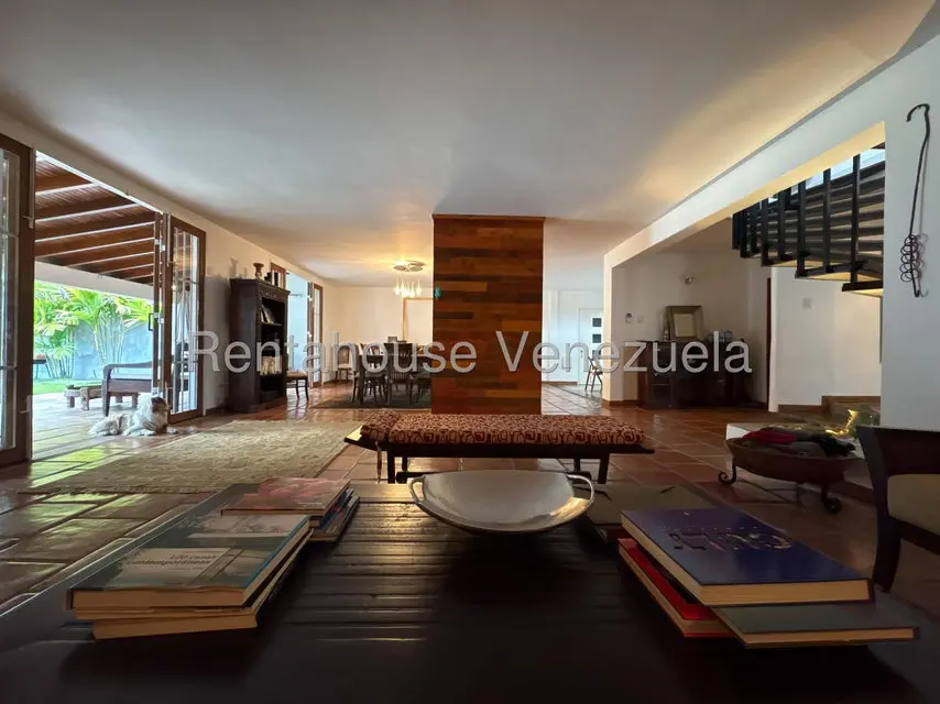 Casa (Duplex) en Venta en Cumbres de Curumo, Distrito Metropolitano - 31