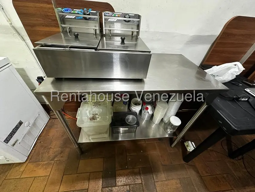 Comercial (Local Comercial) en Alquiler en Los Caobos, Distrito Metropolitano - 4