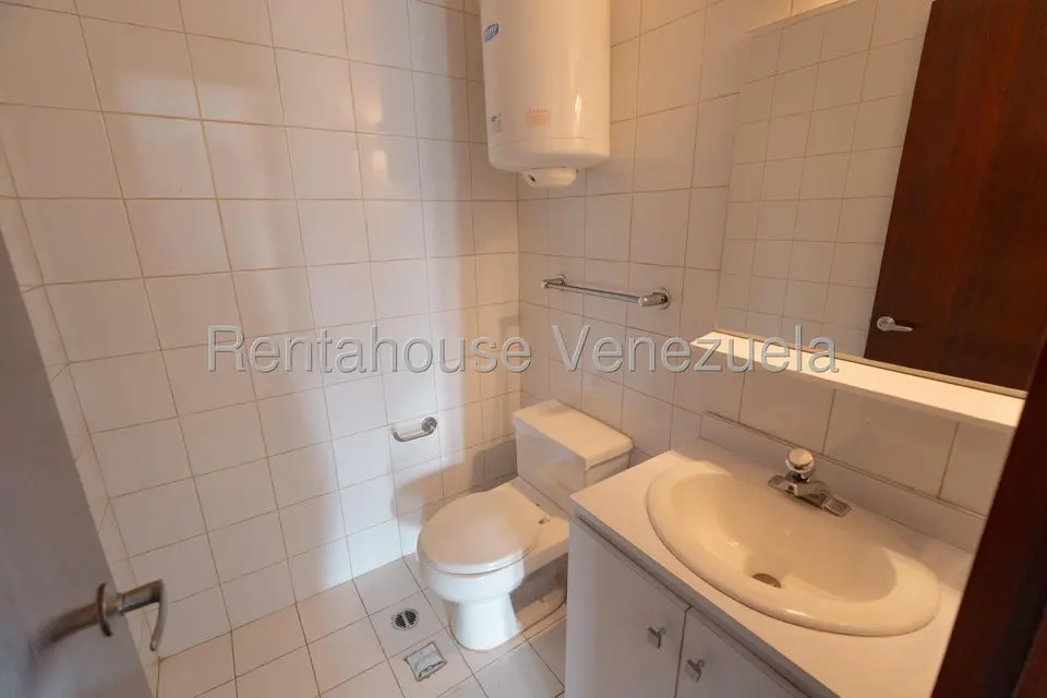 Casa (1 Nivel) en Venta en Alto Hatillo, Distrito Metropolitano - 52