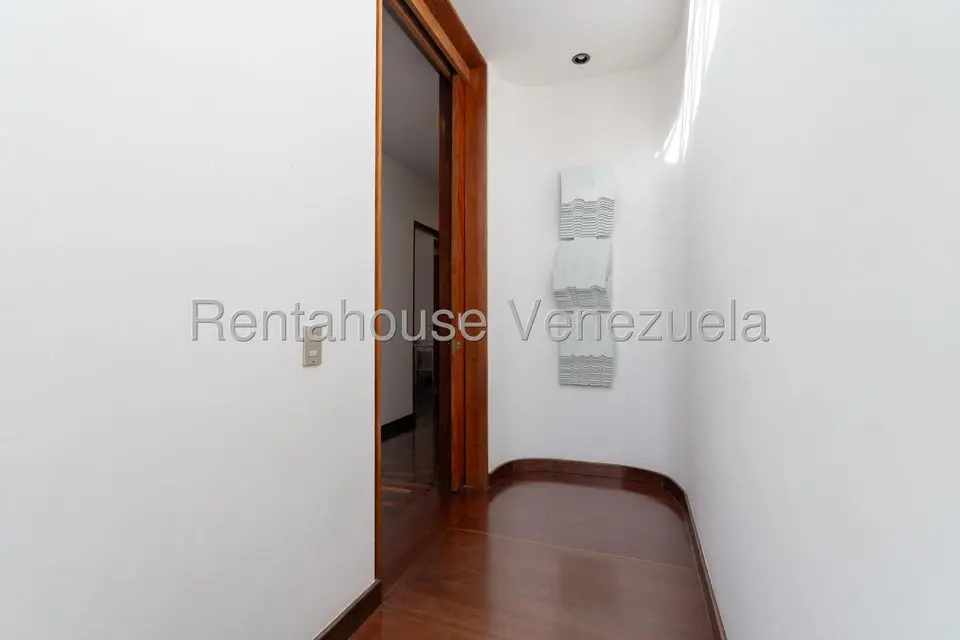 Casa (1 Nivel) en Venta en Alto Hatillo, Distrito Metropolitano - 57