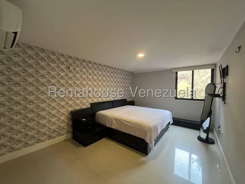 Apartamento (1 Nivel) en Venta en Colinas de La Tahona, Distrito Metropolitano - 11