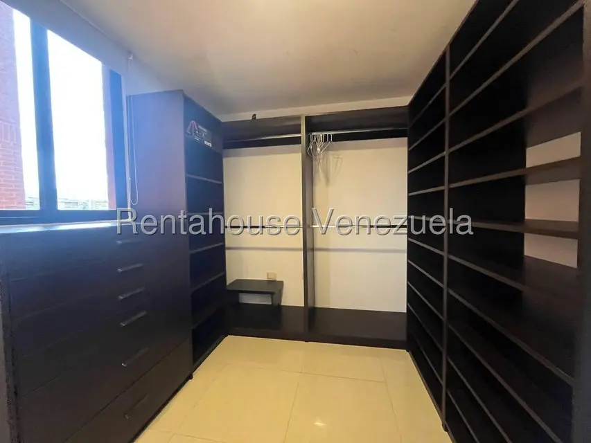 Apartamento (1 Nivel) en Venta en Colinas de La Tahona, Distrito Metropolitano - 14