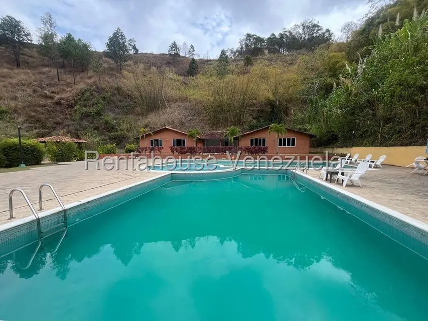 Apartamento (1 Nivel) en Venta en Colinas de La Tahona, Distrito Metropolitano - 23