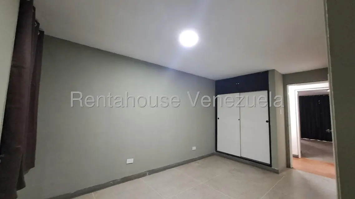 Comercial (Local Comercial) en Alquiler en El Cafetal, Distrito Metropolitano - 11