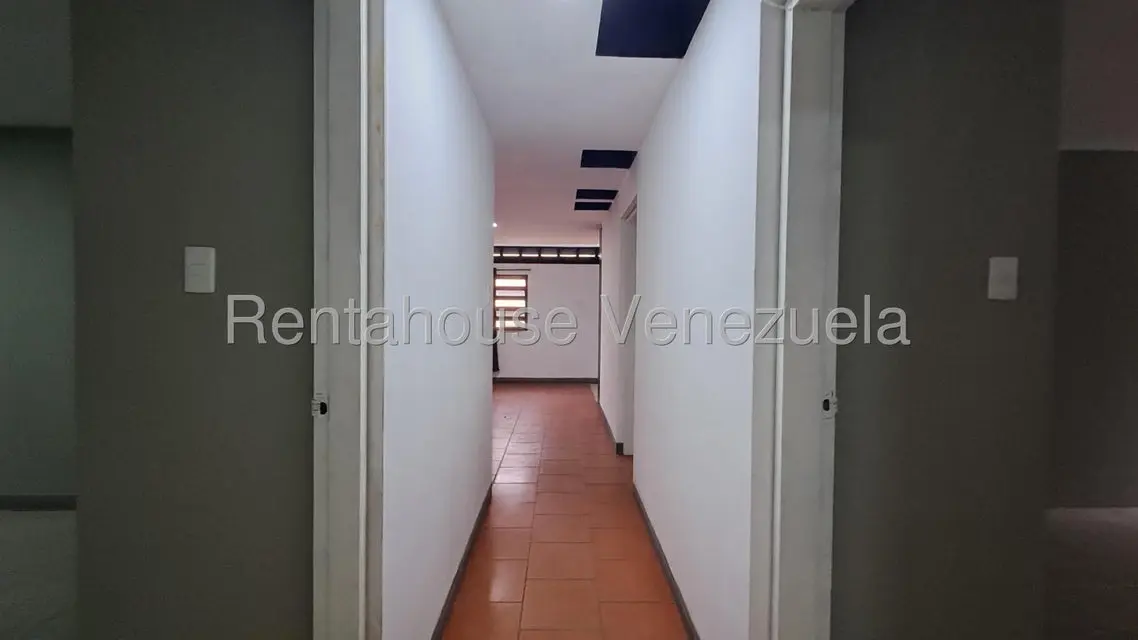 Comercial (Local Comercial) en Alquiler en El Cafetal, Distrito Metropolitano - 17