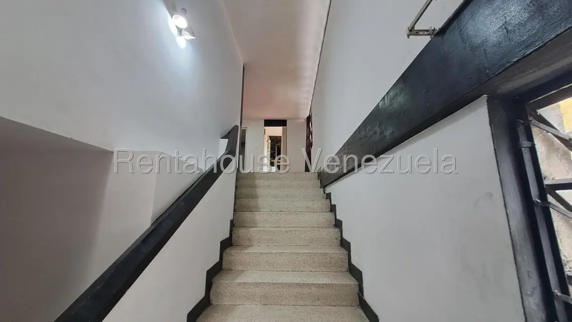 Comercial (Local Comercial) en Alquiler en El Cafetal, Distrito Metropolitano - 19