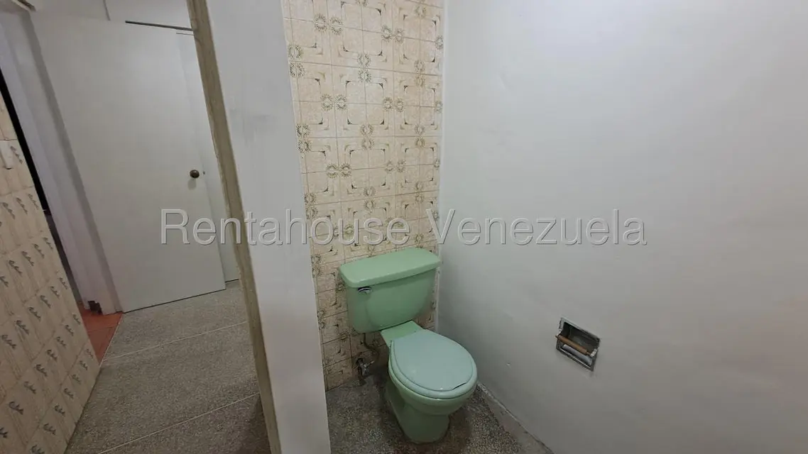 Comercial (Local Comercial) en Alquiler en El Cafetal, Distrito Metropolitano - 22