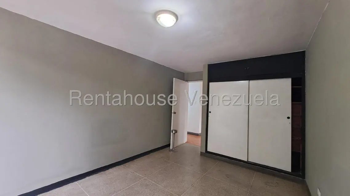 Comercial (Local Comercial) en Alquiler en El Cafetal, Distrito Metropolitano - 5