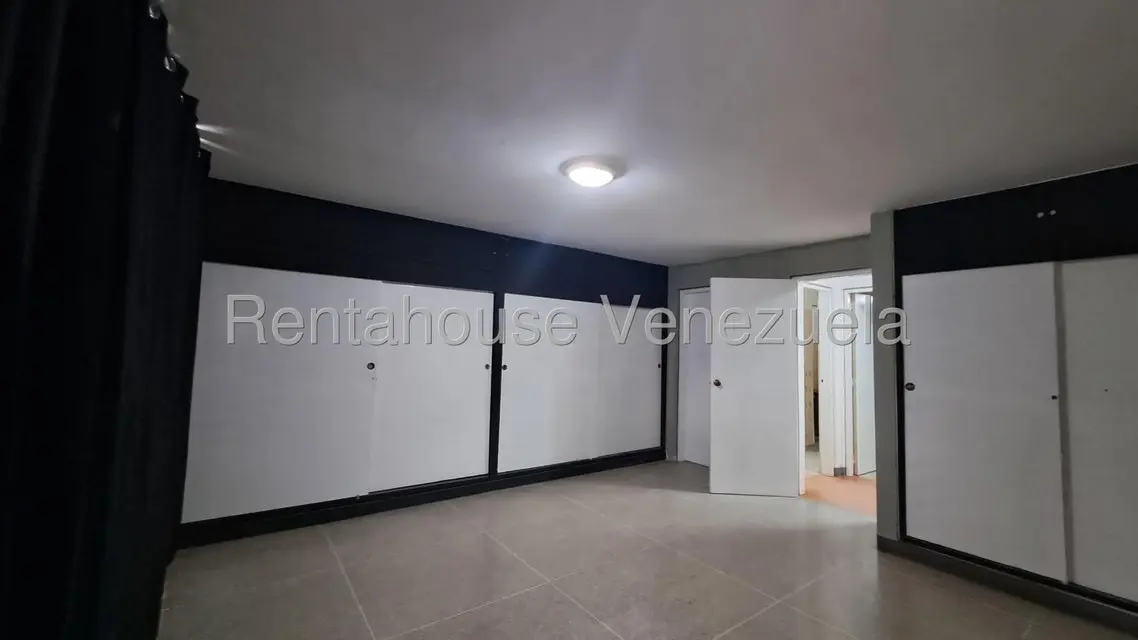 Comercial (Local Comercial) en Alquiler en El Cafetal, Distrito Metropolitano - 9