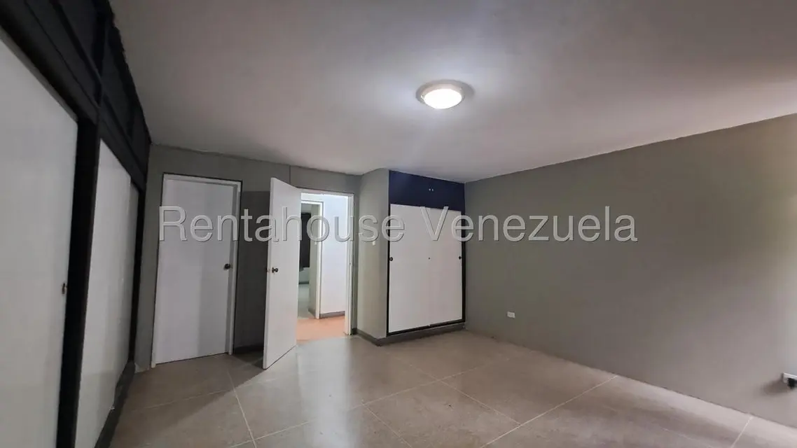 Comercial (Local Comercial) en Alquiler en El Cafetal, Distrito Metropolitano - 10