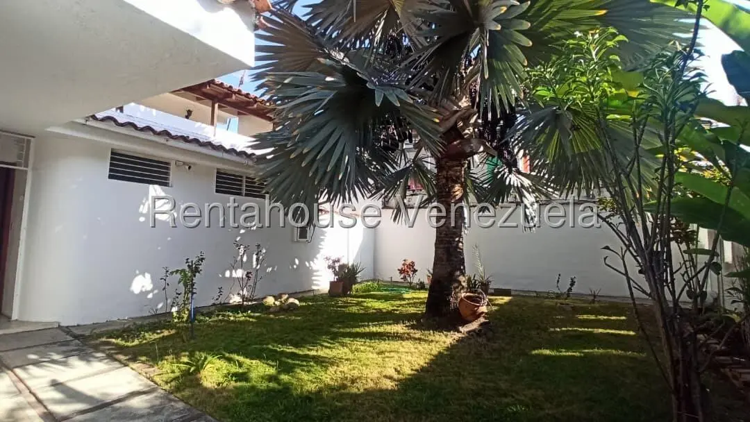 Casa (1 Nivel) en Venta en La Trinidad, Distrito Metropolitano - 25