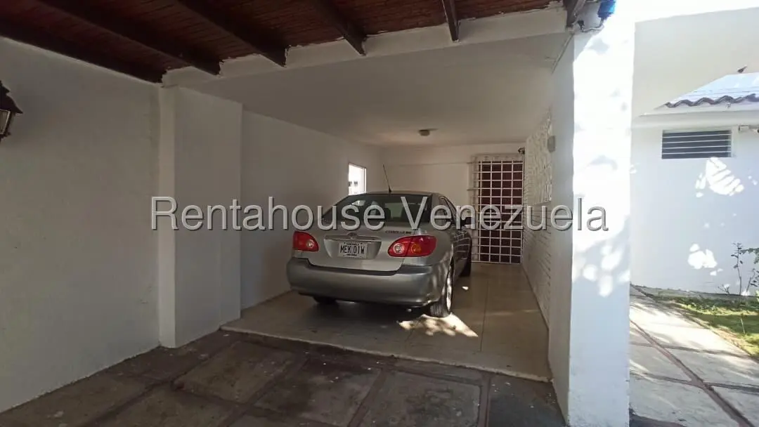 Casa (1 Nivel) en Venta en La Trinidad, Distrito Metropolitano - 26