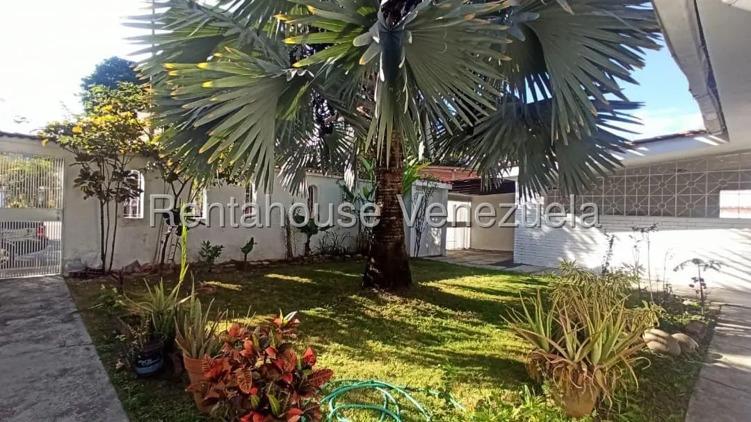 Casa (1 Nivel) en Venta en La Trinidad, Distrito Metropolitano - 4