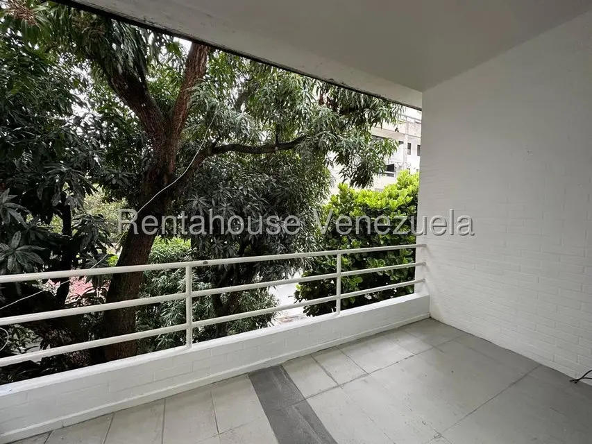 Casa (1 Nivel) en Alquiler en Las Mercedes, Distrito Metropolitano - 19