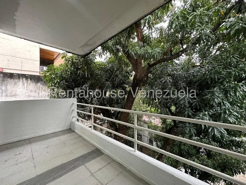 Casa (1 Nivel) en Alquiler en Las Mercedes, Distrito Metropolitano - 20