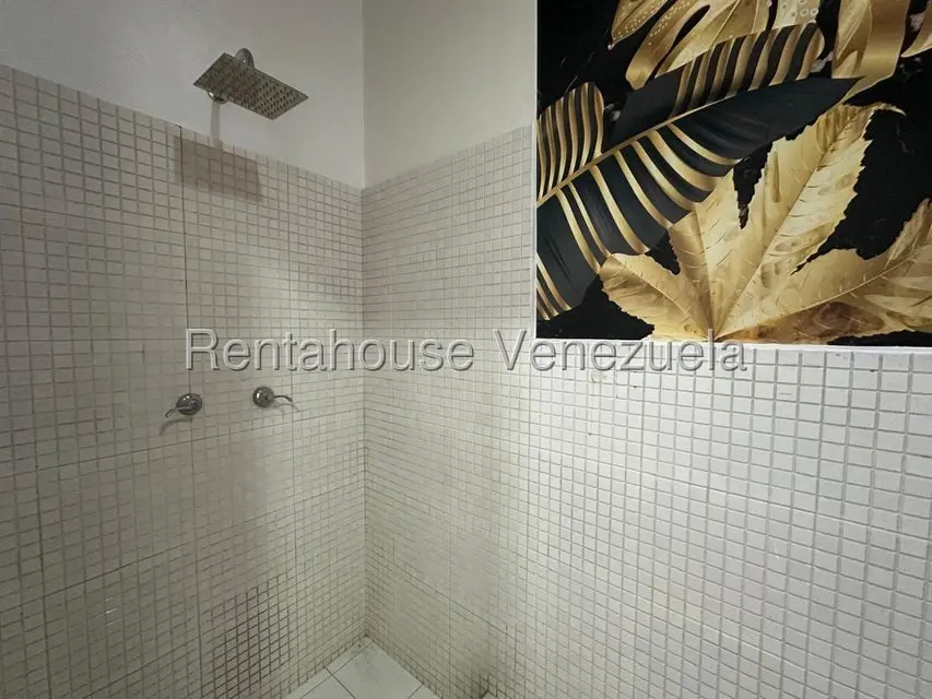 Casa (1 Nivel) en Alquiler en Las Mercedes, Distrito Metropolitano - 44